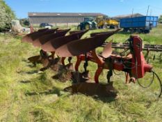Massey Ferguson Reversible 4 +1 furrow plough (Oxfordshire)