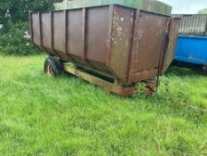 6 tonne single axle trailer tipping trailer with twin ram but one ram not working (Buckinghamshire)