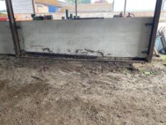 6 No 15ft concrete panels (Oxfordshire)