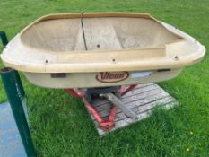 Vicon fertiliser spreader with hydraulic shut off (Buckinghamshire) (No VAT)