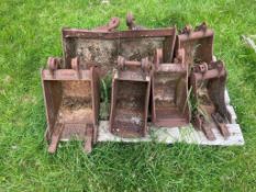 Quantity digger buckets with 25mm pins (Buckinghamshire) (No VAT)