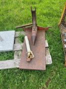 Cone log splitter (Buckinghamshire) (NO VAT)
