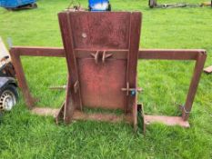 Buck rake (Buckinghamshire) (NO VAT)