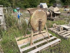 Bamfords Perfect root cutter