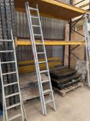 Extending aluminium ladder