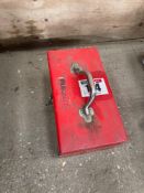 Toolbox with bearing pulling kit