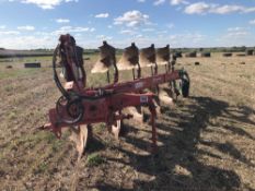 Kverneland LD85 5 furrow reversable plough. Serial no: 15433. Manual in office.