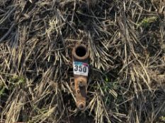 Top arm pick up hitch for Super Major