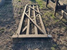 Timber gate