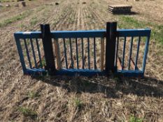 Michael J Hart muck fork to fit JCB