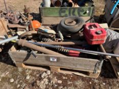 Quantity vintage sundries