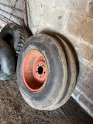 Misc. Combine Wheel & Tyre - (Norfolk)