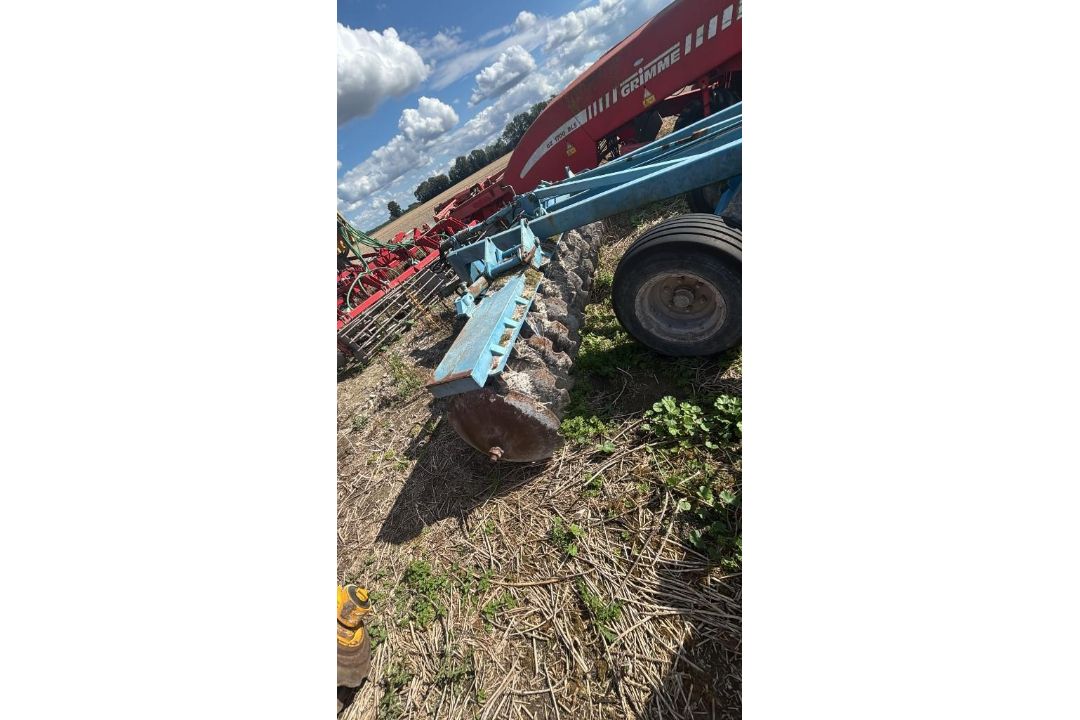 Parmiter Disc Harrow - (Suffolk) - Image 3 of 4