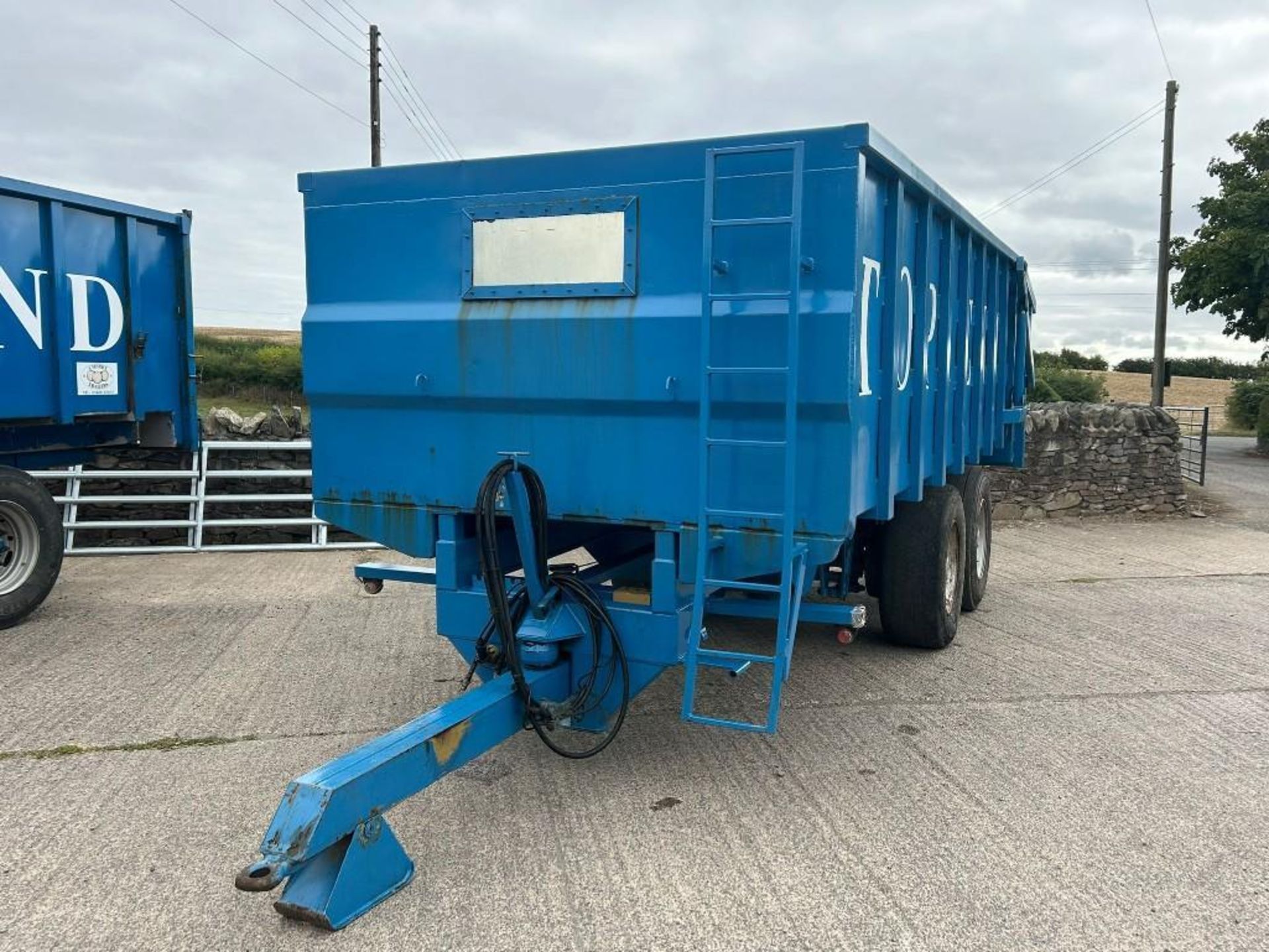 Cherry Products 14T Grain Trailer - (Leicestershire) - Image 3 of 10