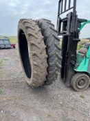 Tyres: 300/95R52 - (Lancashire)