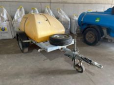 Western Global 1000l towable plastic tank. C/w spare wheel