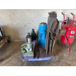 5no Hydraulic jacks (trolley not included)