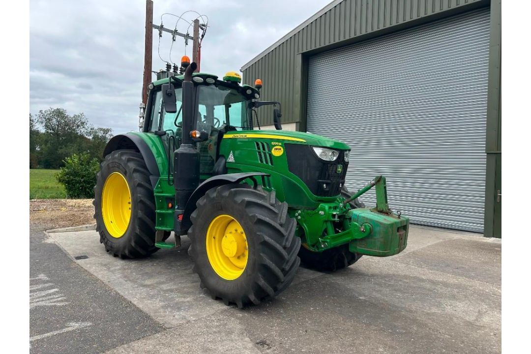 2021 John Deere 6195M tractor. 40kph command quad, front linkage, adblue, data tagged, 4 spool valve - Image 1 of 18
