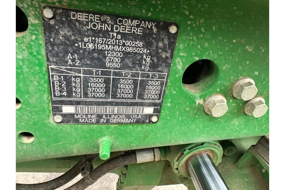 2021 John Deere 6195M tractor. 40kph command quad, front linkage, adblue, data tagged, 4 spool valve - Image 11 of 18