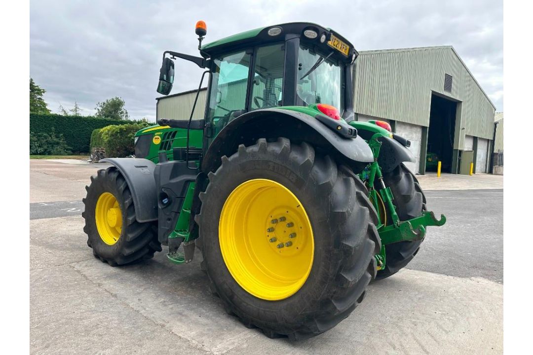 2021 John Deere 6195M tractor. 40kph command quad, front linkage, adblue, data tagged, 4 spool valve - Image 3 of 18