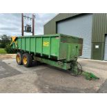 1994 Easterby ET12 12 twin axle tipping root trailer. Hydraulic rear door, manual chute. On 385/65R2