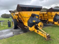 Shelbourne Powerspread Pro single axle side discharge manure spreader with slurry door on Nokian 650