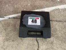 Butane gas blow lamp