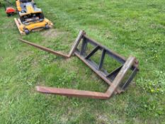 Pallet forks on quickie Euro brackets