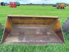 8ft grain bucket on Sanderson brackets