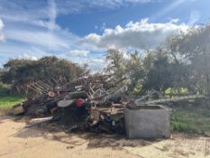 Quantity misc. metal