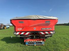 2017 Kuhn Axis 40.2 W fertiliser spreader 20m spreading width with headland control. N.B Control box