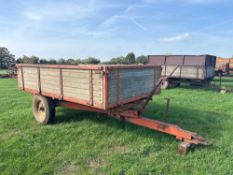 Single axle wooden trailer