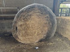 30No 2024 round rape straw bales.  To be sold on per bale basis. NO VAT