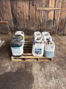 Quantity Valiant Foam Ultra and 3No disinfectant