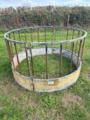 1No sheep ring feeder