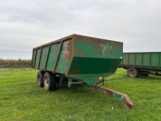 Merrick Loggin twin axle 12 tonne grain trailer on super singles with manual tailgate and hydraulic