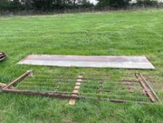 2No sheep race panels and gate