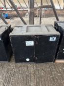 1No lockable cabinet