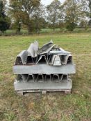 Quantity grain floor ducting