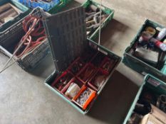 Quantity lin bins with brackets and contents