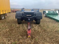 Single axle dolly with 385/65R22.5 wheels and tyres