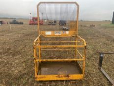 Gurney Reeve man basket, pallet tine attachments NB: Manual in office.