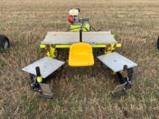 4wd asparagus harvester skid steer with petrol engine