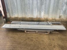 Quantity channel organisers