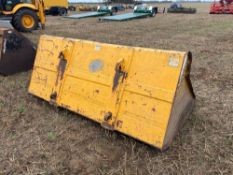 1996 Multi-Mate potato bucket 8ft with JCB Q-fit attachments. Serial No: 28824
