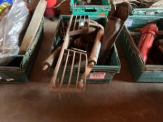 Quantity trailer spares