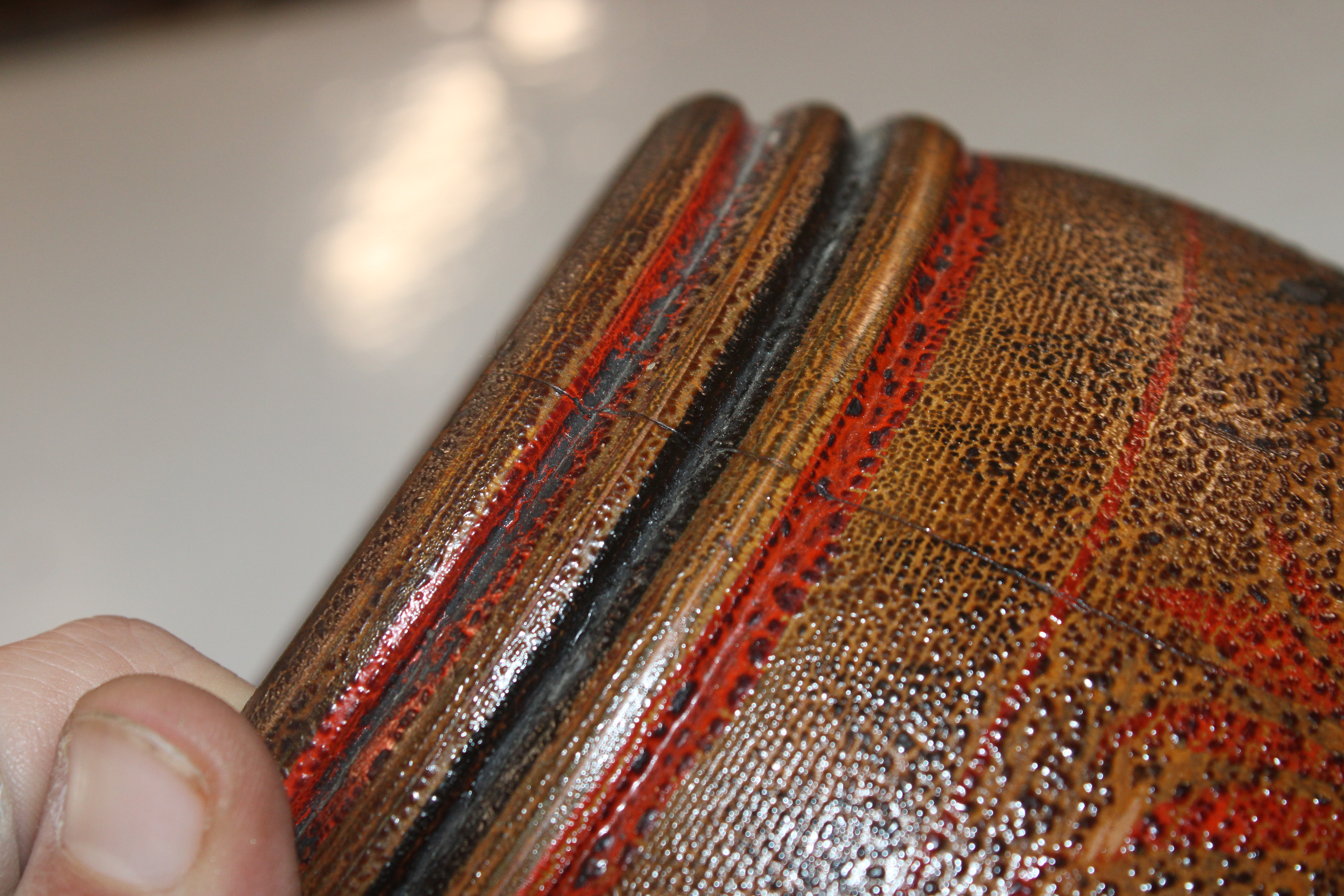 A turned wooden jar and cover - Image 11 of 17