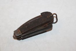 A pen knife with Marlin spike