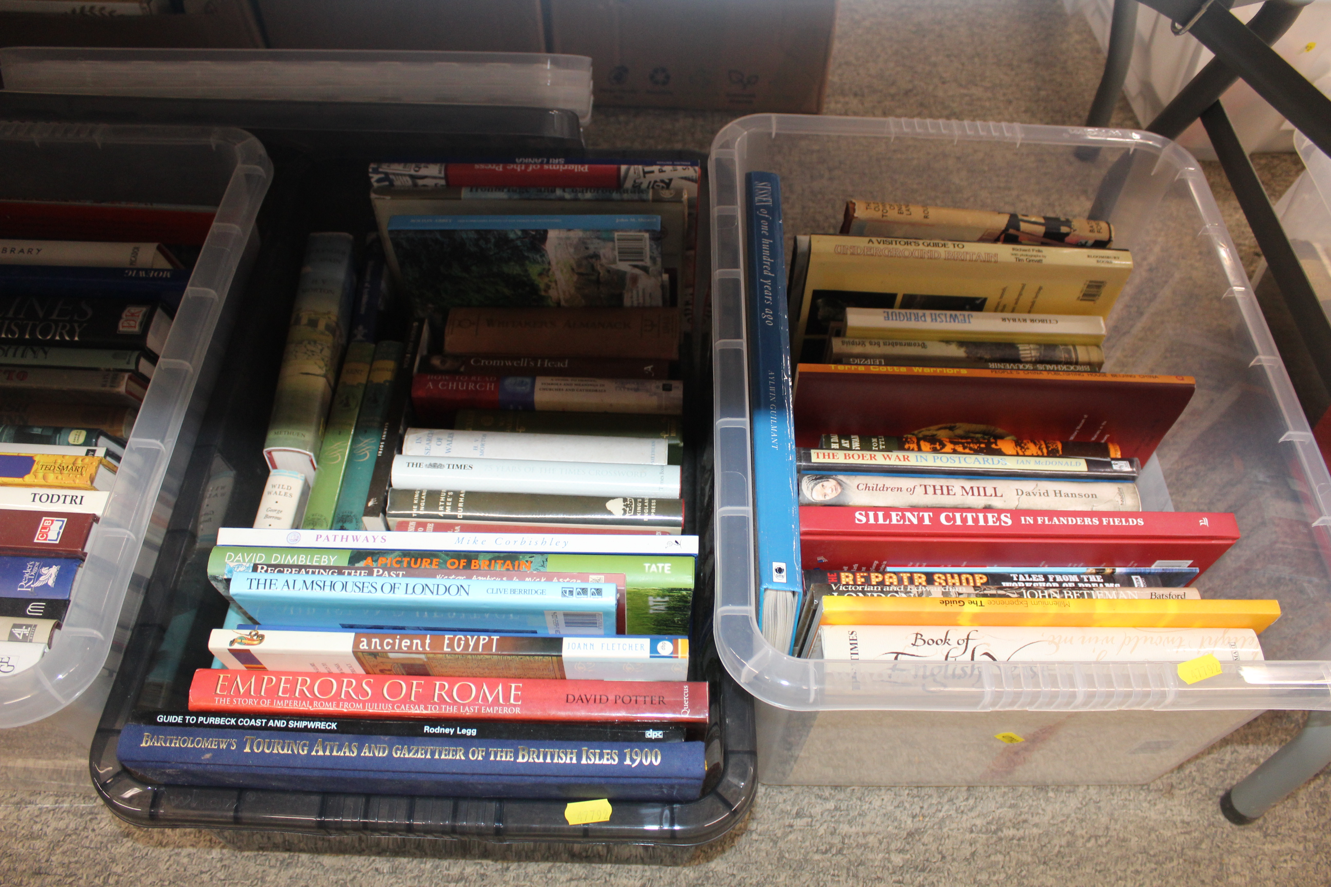 Four boxes containing mostly modern travel and his - Image 3 of 3