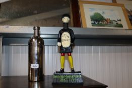 A reproduction Guinness advertising money bank (173)